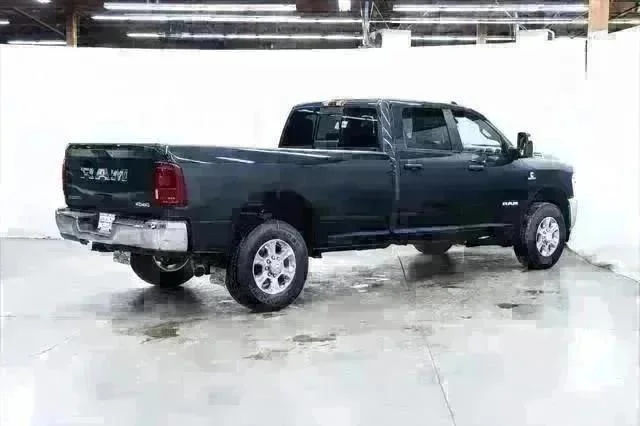2026 RAM 2500 Big Horn - Photo 6