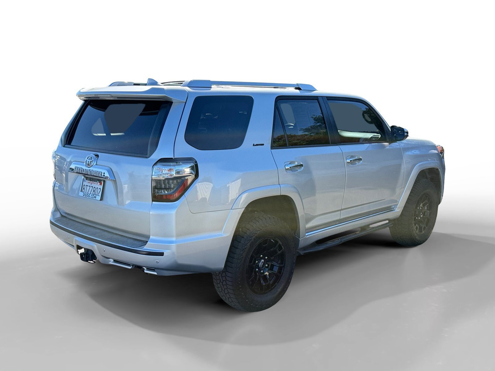 Used 2019 Classic Silver Metallic Toyota Limited image 5