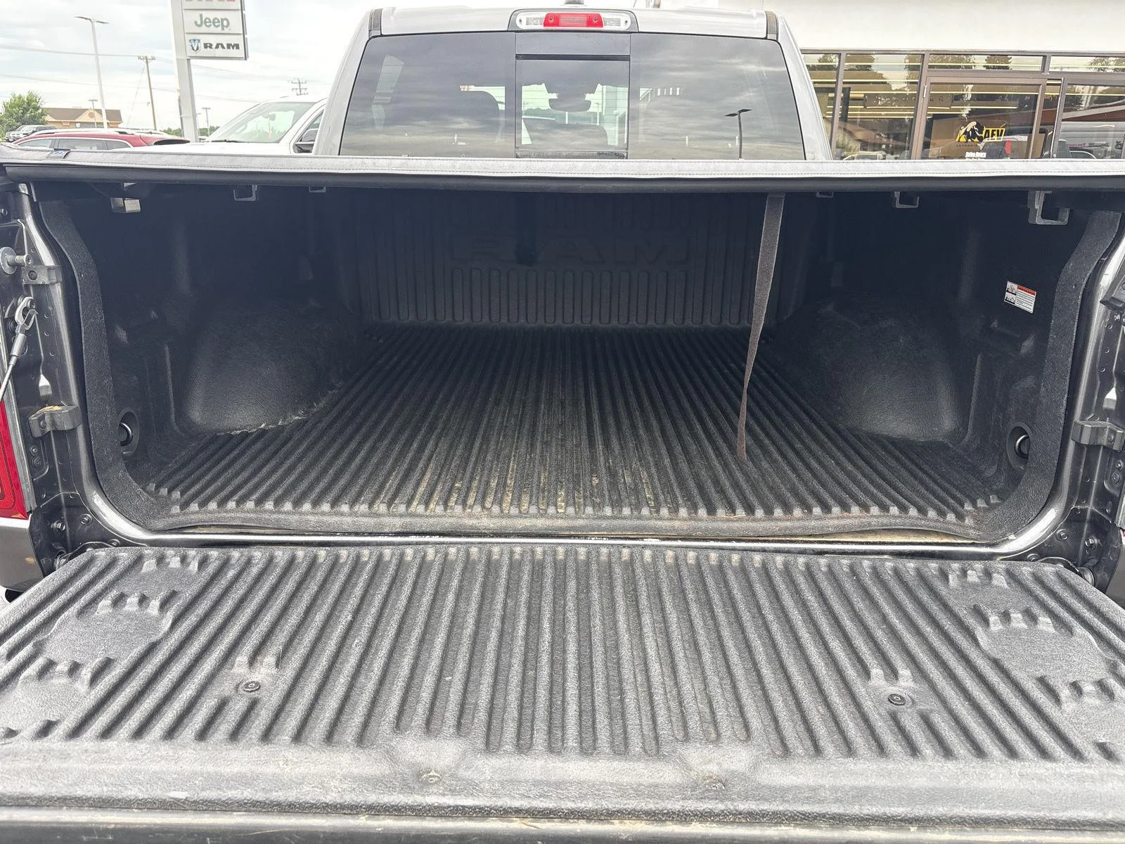 Used 2021 Granite Crystal Metallic Clearcoat Ram Big Horn image 11