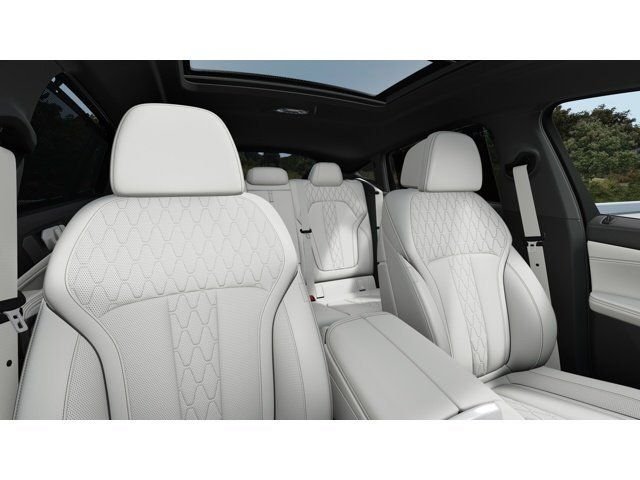 New 2027 Tanzanite Blue II Metallic BMW xDrive40i image 11