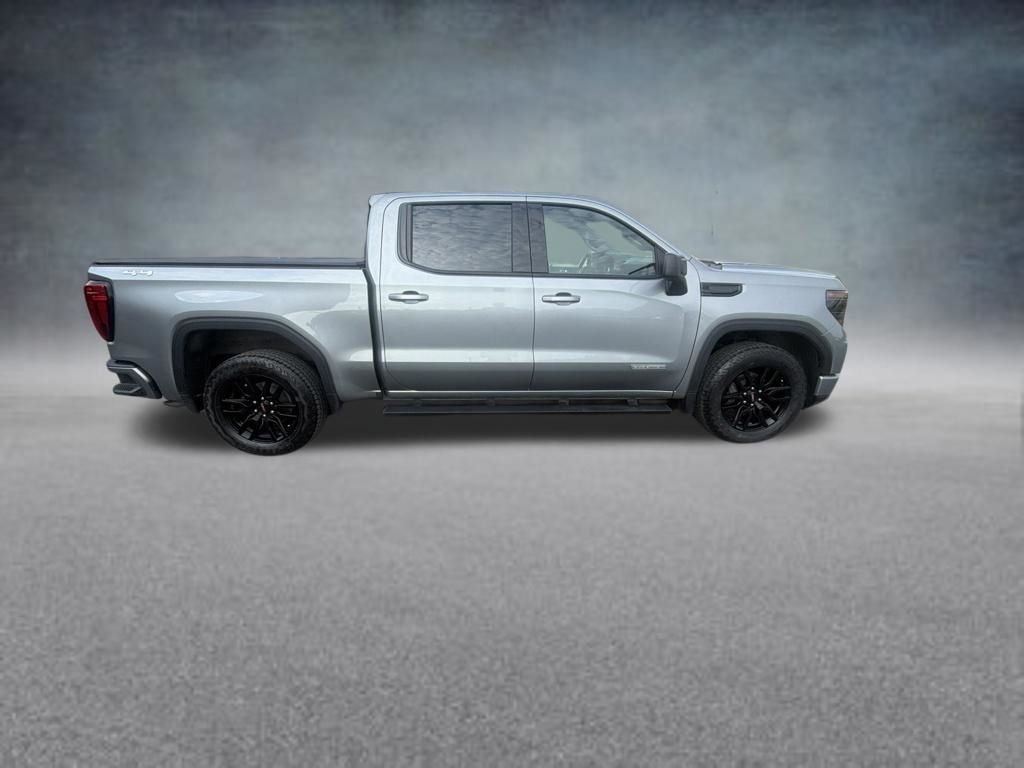 Used 2024 Silver GMC Elevation image 7