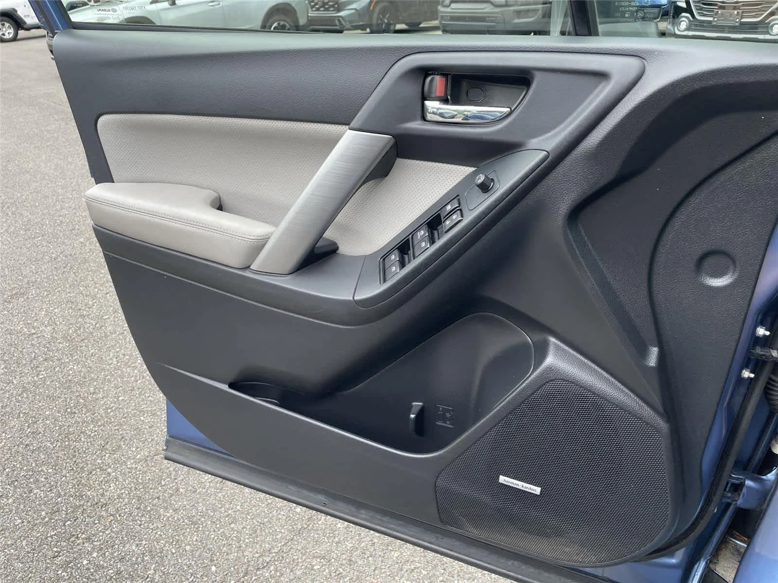 Used 2015 Quartz Blue Pearl Subaru 2.5i Limited image 26