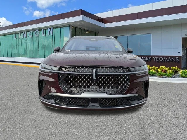 Certified Used 2025 Red Metallic Lincoln Black Label image 9