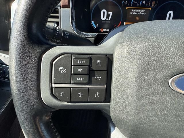 Used 2023 Agate Black Metallic Ford Lariat image 38