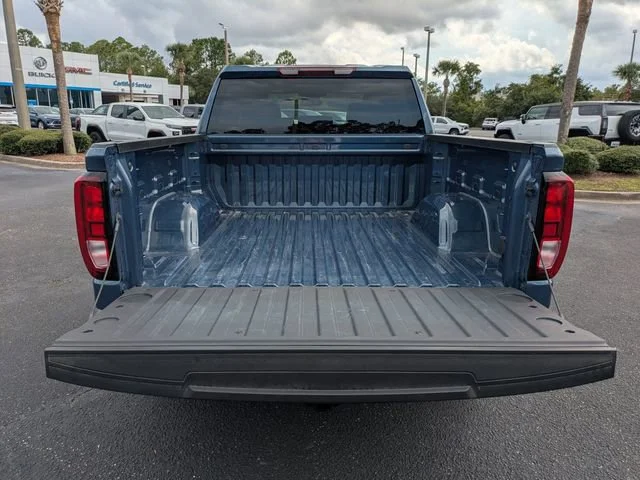 Used 2024 Downpour Metallic GMC Elevation image 12