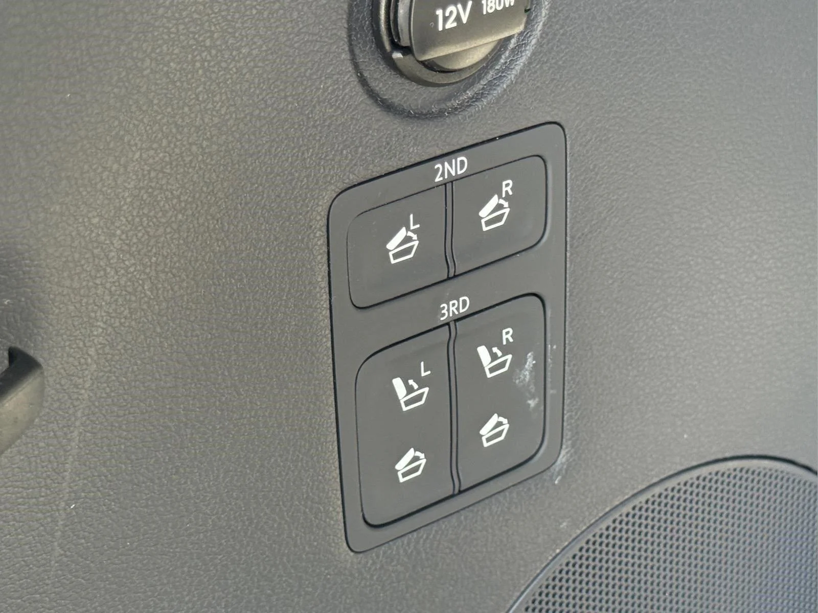 Used 2023 Sierra Burgundy Hyundai Limited image 10