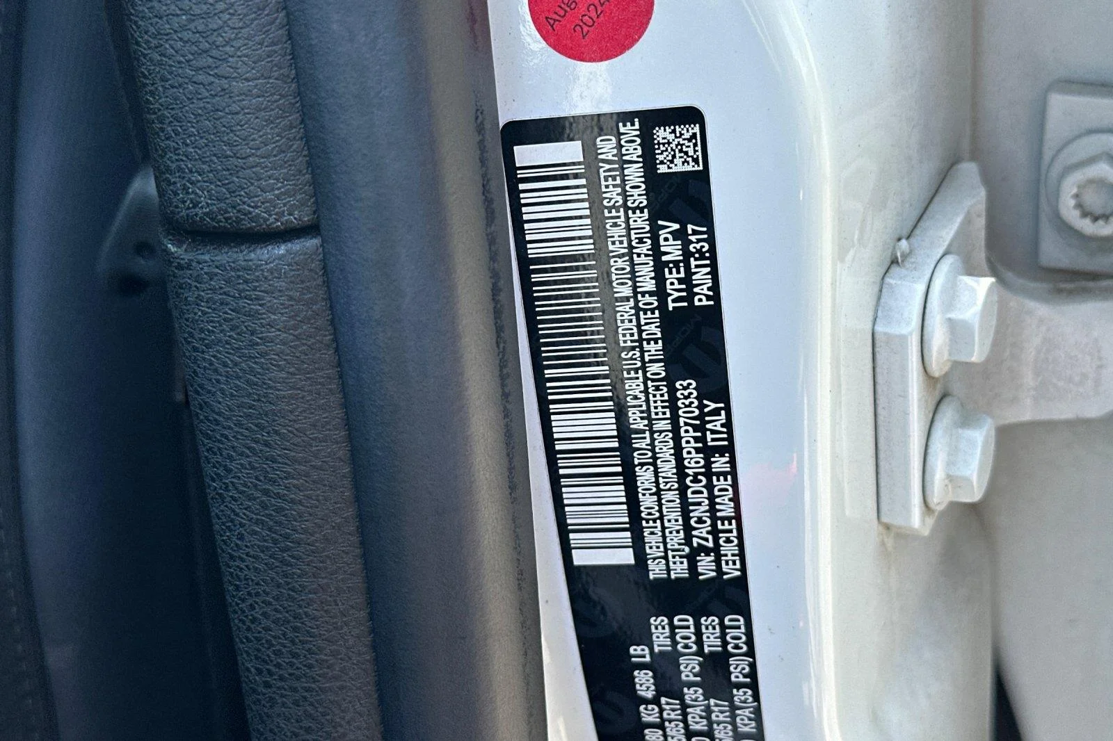 Used 2023 WHITE JEEP UT image 30