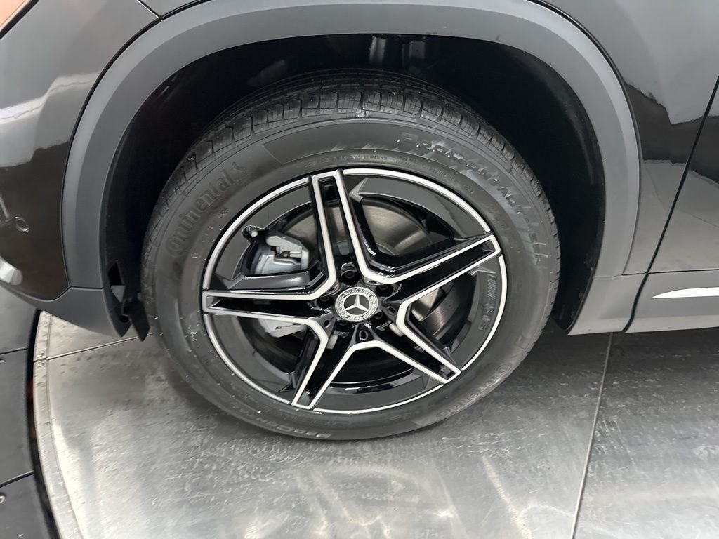 New 2026 Night Black Mercedes-Benz GLA 250 image 32