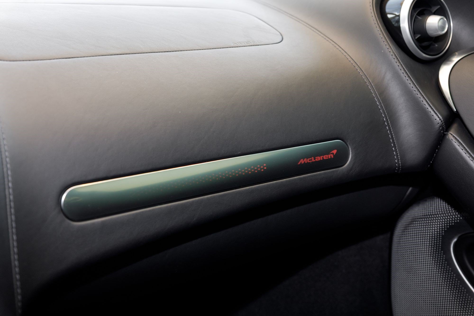 Used 2023 Red Metallic McLaren  image 31