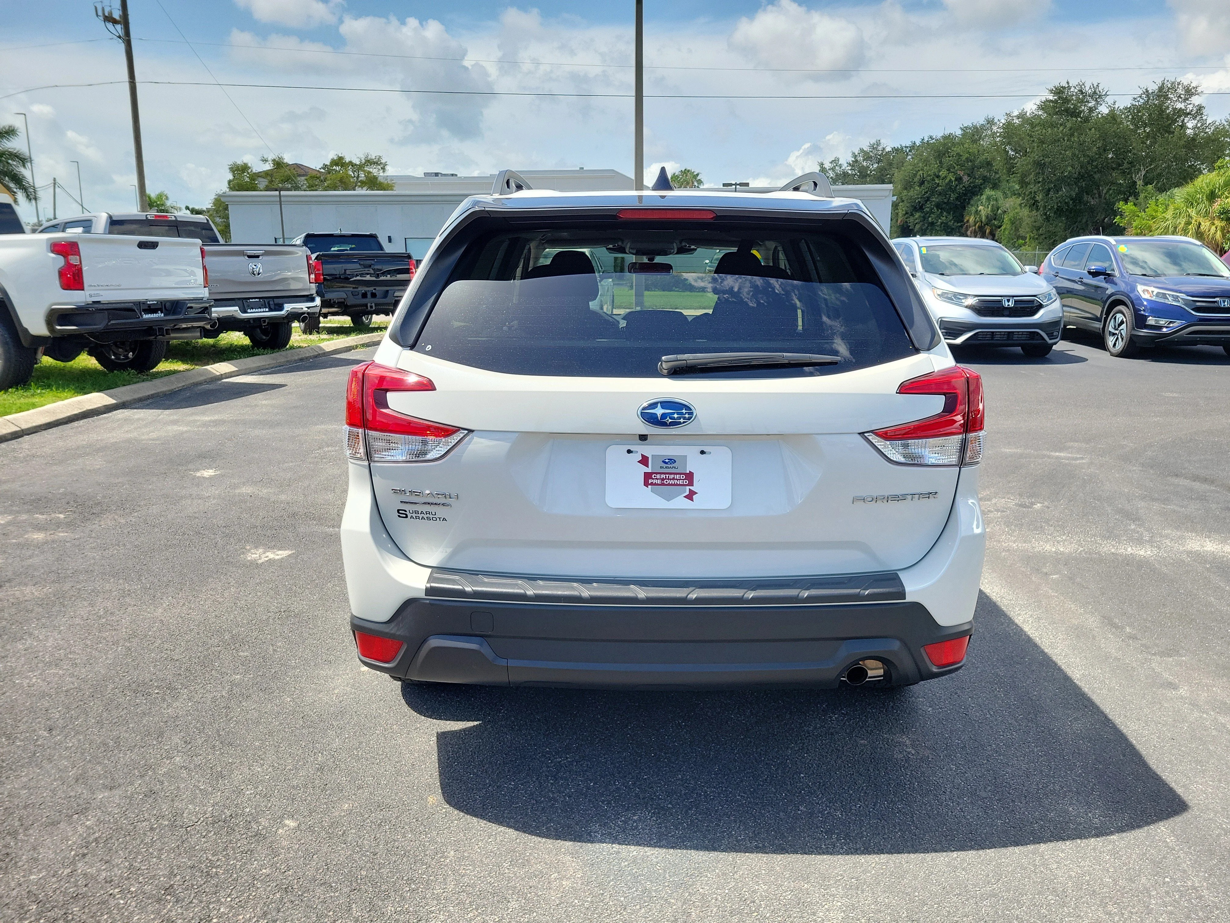 Used 2024 Crystal White Pearl Subaru Premium image 5