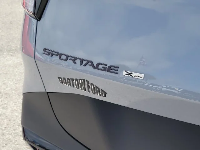 Certified Used 2025 Gray Kia X-Pro Prestige image 9