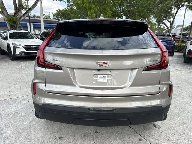 2024 Cadillac XT4 Luxury - Photo 24