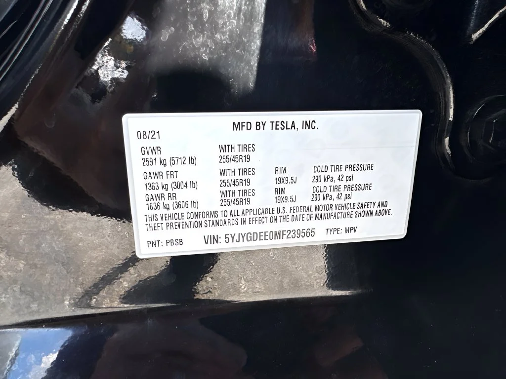Used 2021 Black Tesla Long Range image 33
