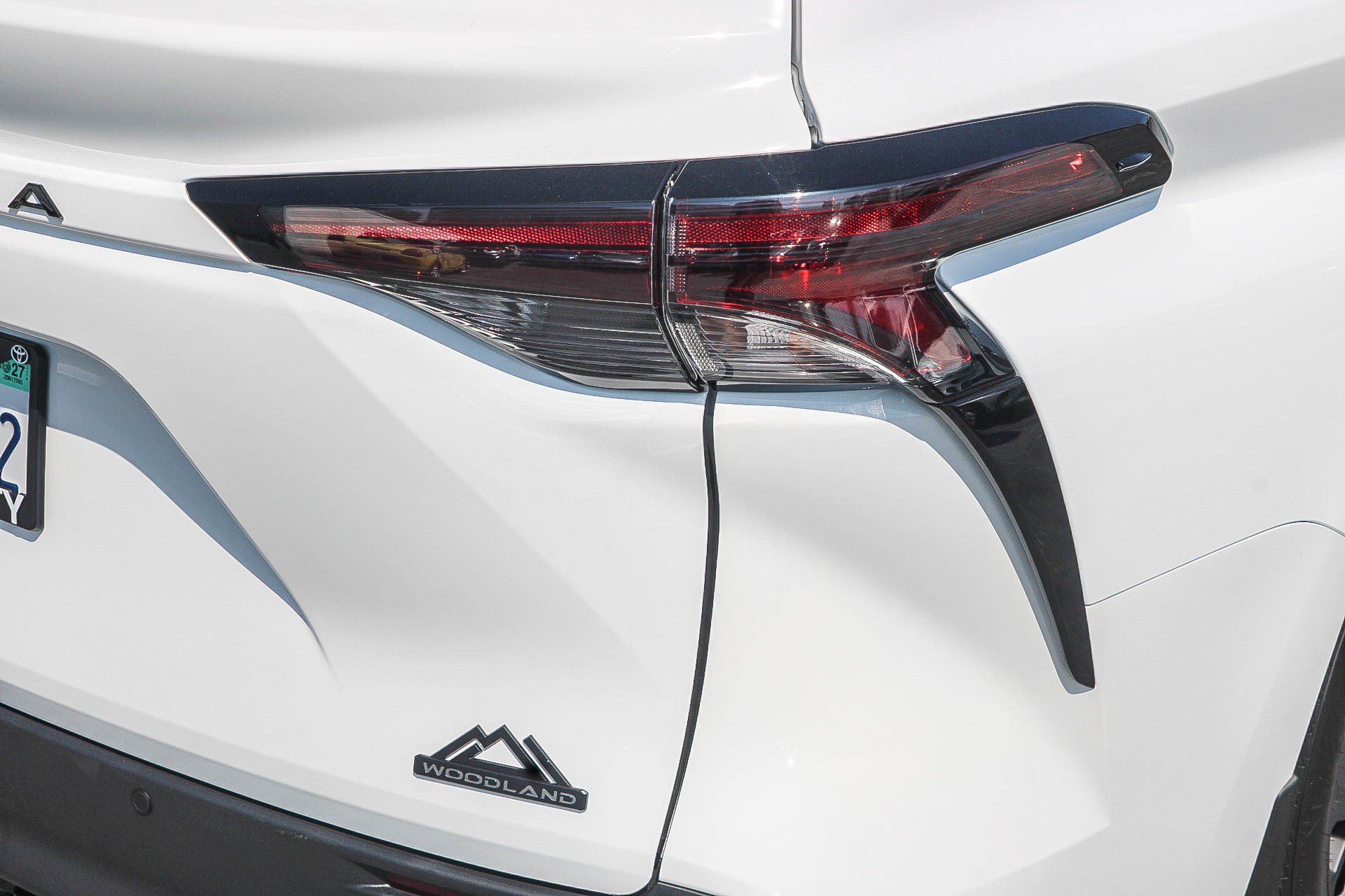 Used 2026 Ice Cap Toyota Woodland Edition image 9