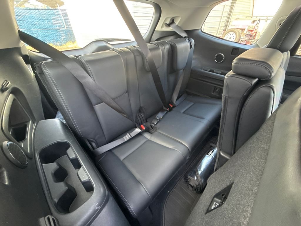 Used 2020 White Subaru Limited image 17