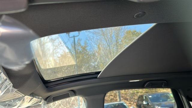 New 2026 Solar Silver Metallic Acura Base image 11