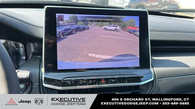 New 2026 Bright White Clear-Coat Exterior Paint Jeep Limited image 16