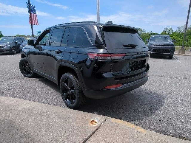 New 2026 Black Jeep Limited image 32