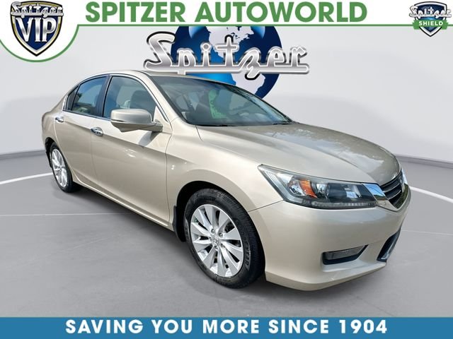 Certified Used 2015 Champagne Frost Pearl Honda EX image 1