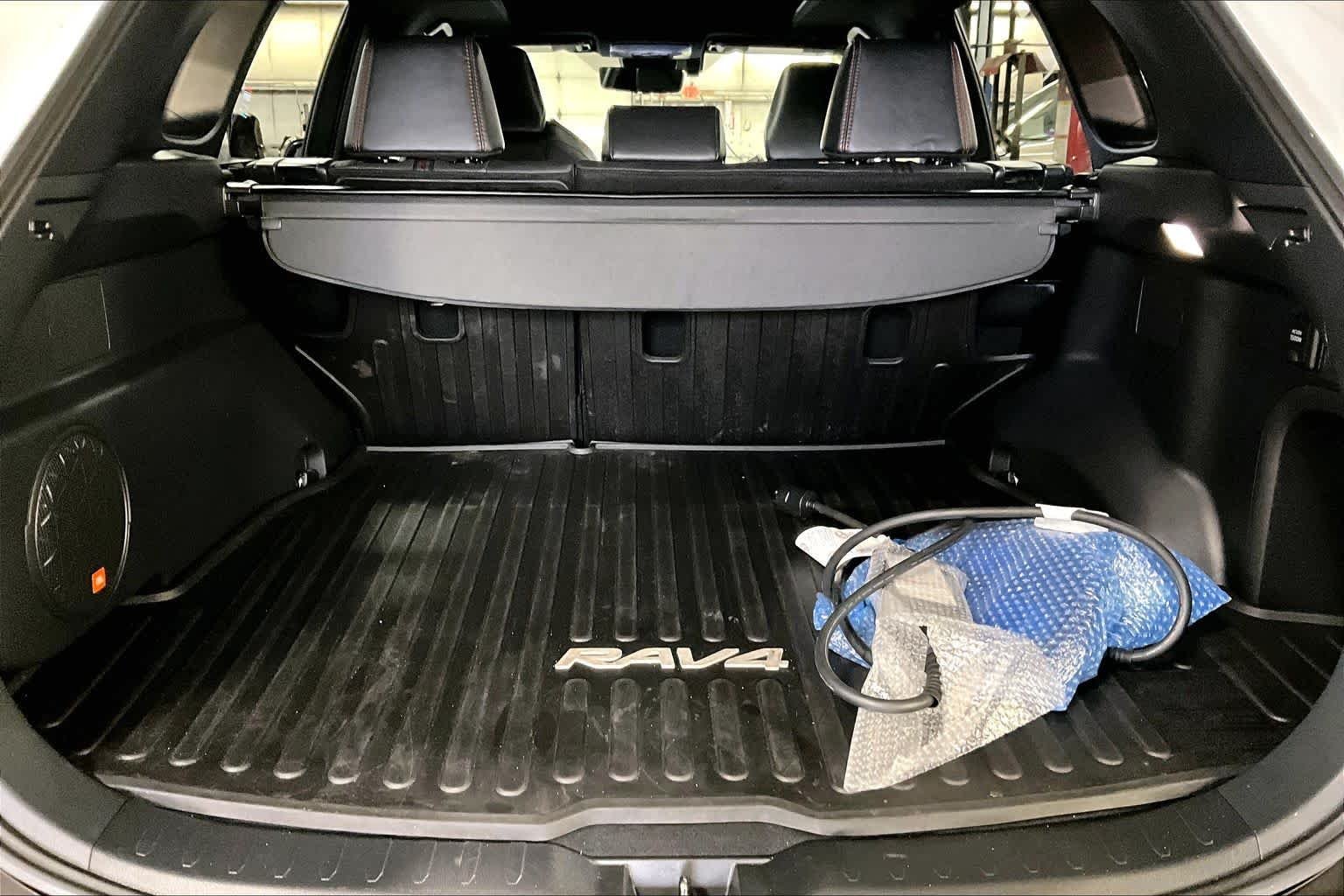 2023 Toyota RAV4 XSE - Photo 31