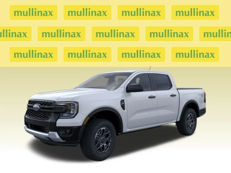 New 2026 White Ford XLT image 2