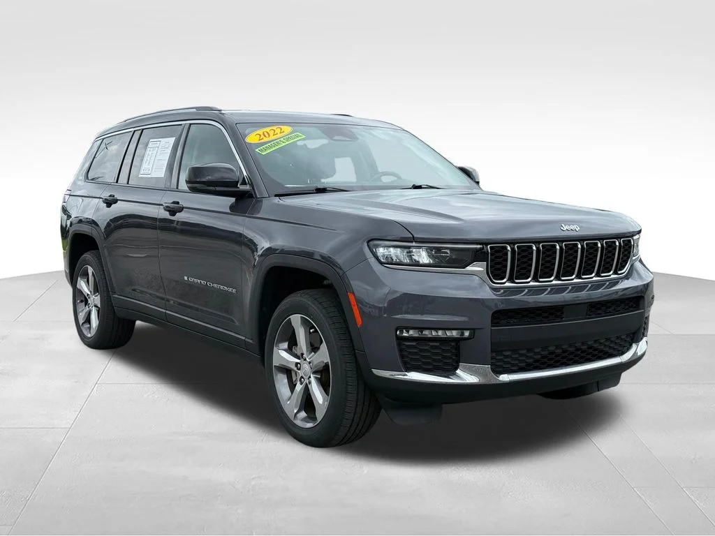 Used 2022 Gray Jeep Limited image 31
