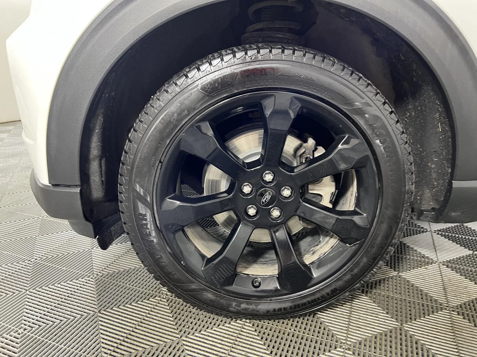 Used 2023 Wh Ford ST-Line image 21