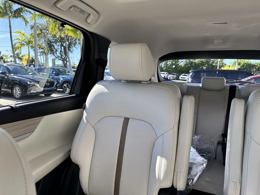 2026 Mazda CX-90 Premium Sport Package - Photo 17