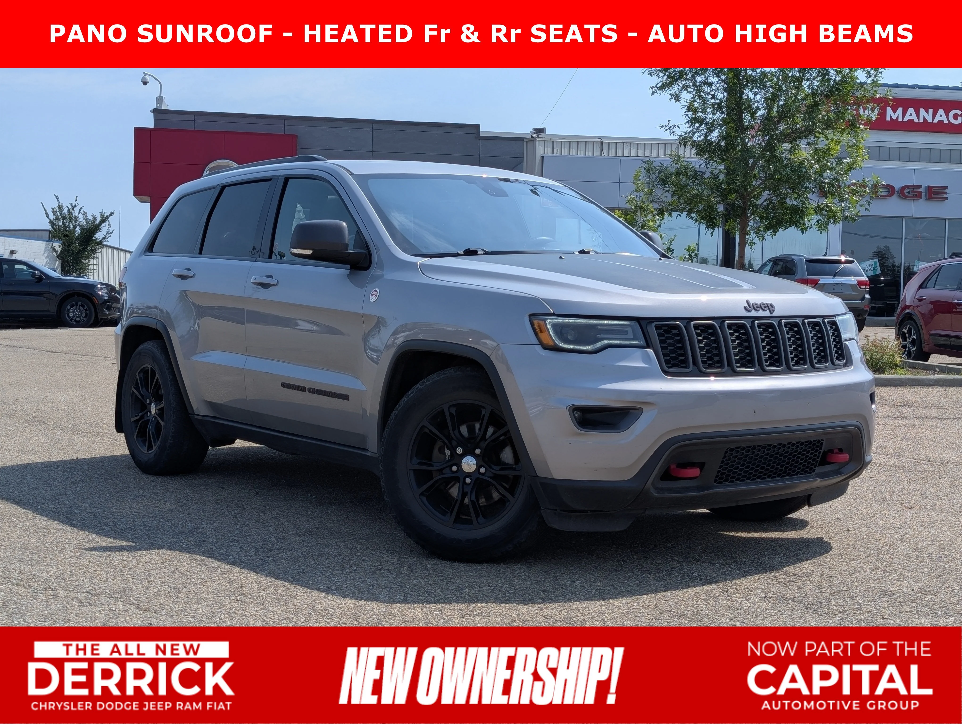 Used 2017 Billet Metallic Jeep Trailhawk image 1