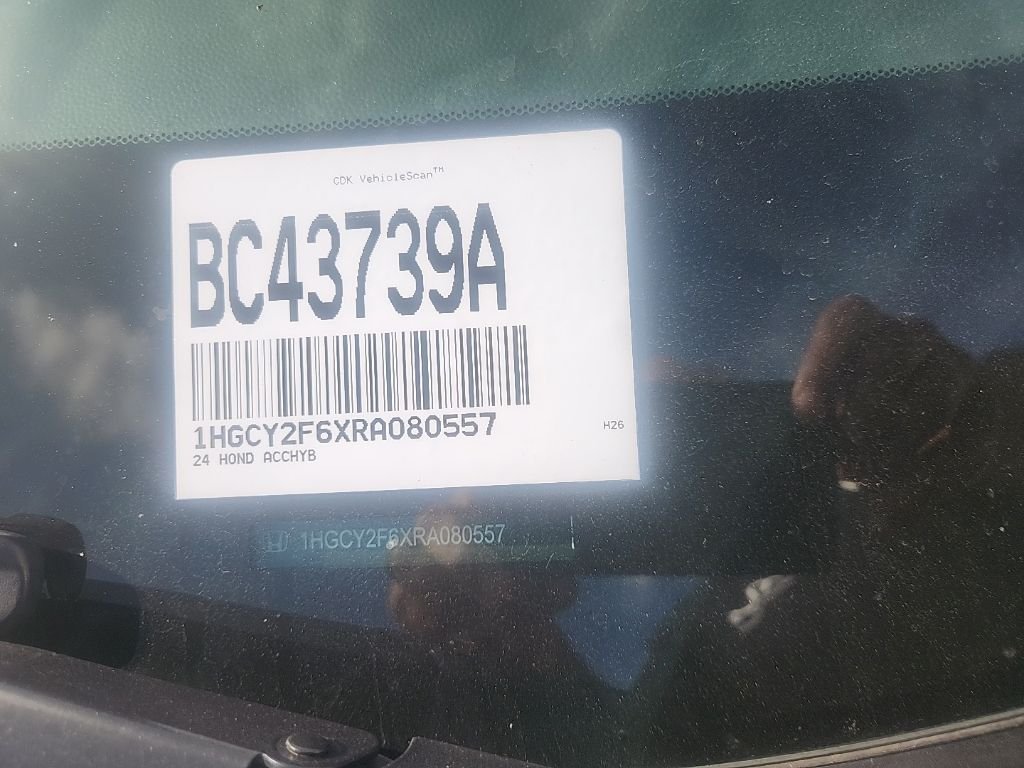 Used 2024  Honda EX-L image 5