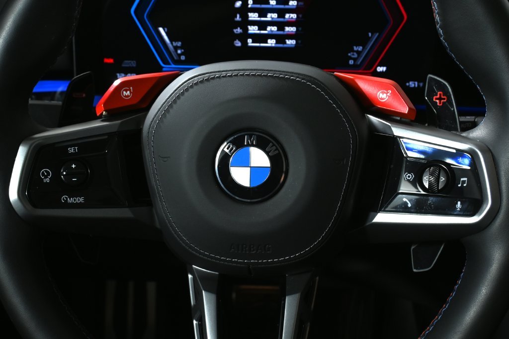 Used 2025 Dark Graphite BMW Base image 20