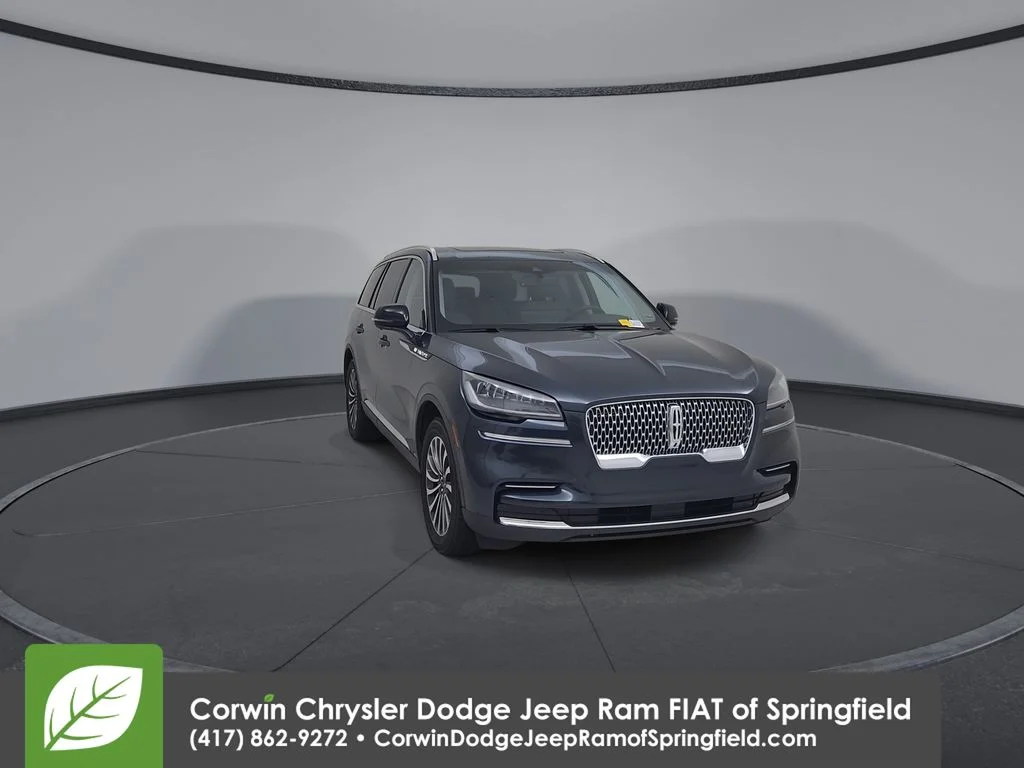 Used 2023 Blue Lincoln Reserve image 4