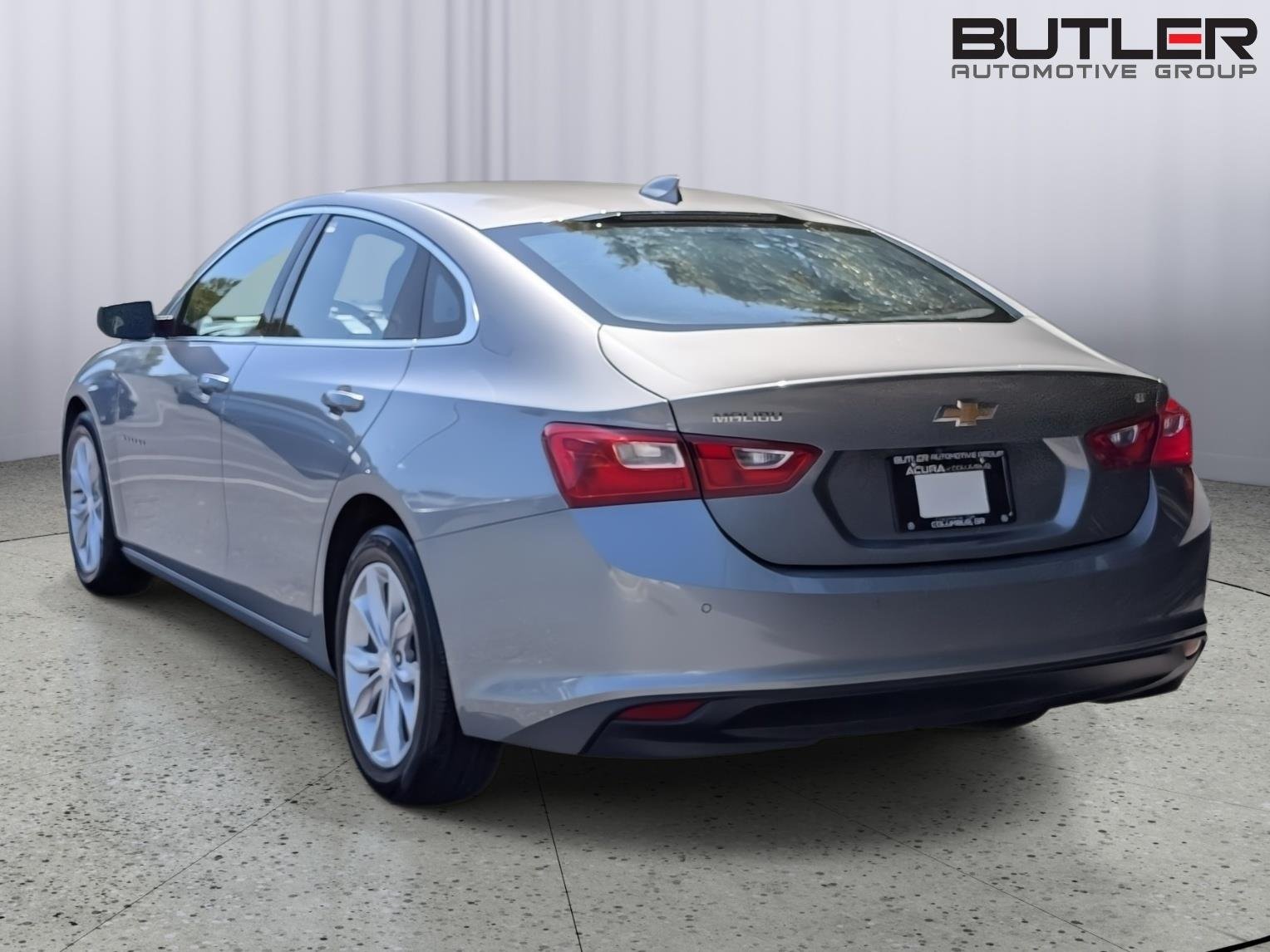 Used 2025 Sterling Gray Metallic Chevrolet LT image 11