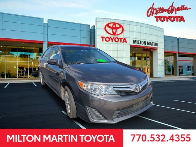 2014 Toyota Camry LE