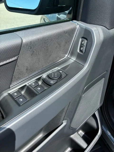 New 2026 Carbonized Gray Metallic Ford XLT image 9