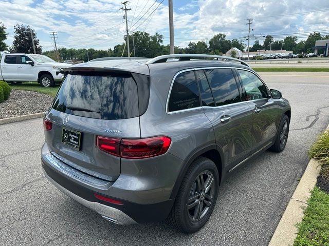 New 2026 Mountain Grey Metallic Mercedes-Benz GLB 250 image 5