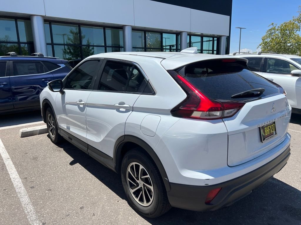 Used 2022  Mitsubishi ES image 10