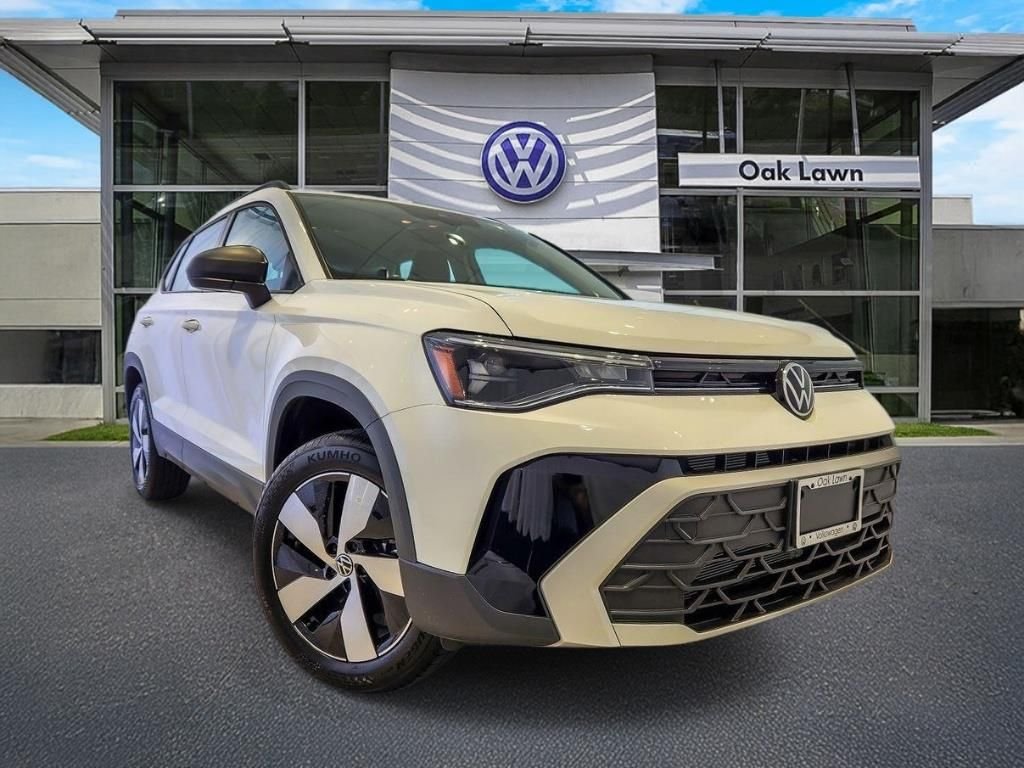 2025 Volkswagen Taos 1.5T S 4Motion's photo