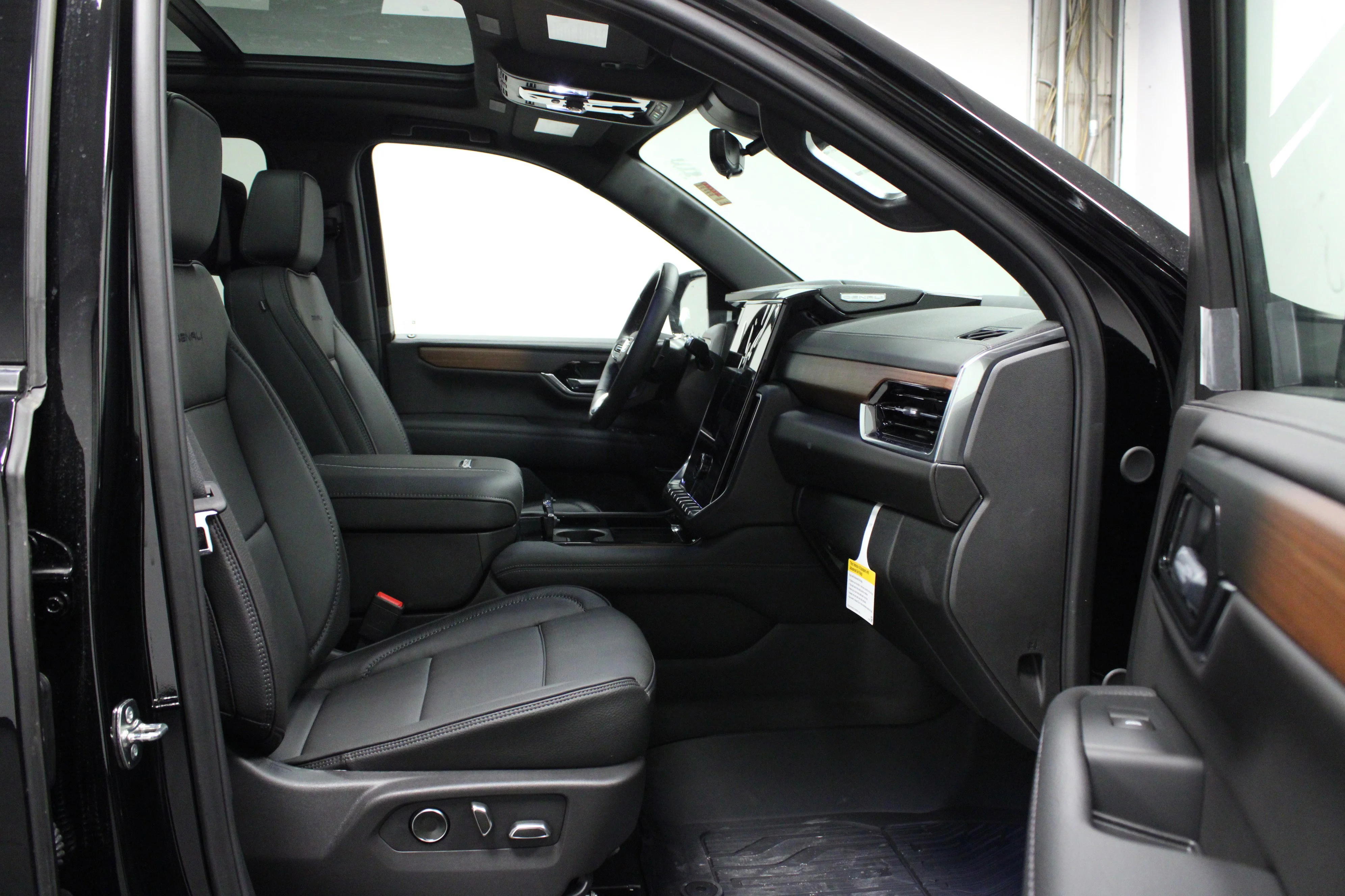New 2026 Onyx Black GMC Denali image 17