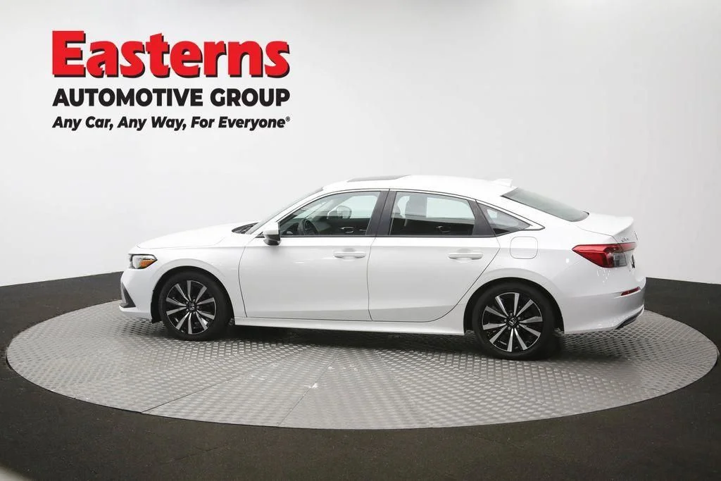 Used 2023 White Honda EX image 63