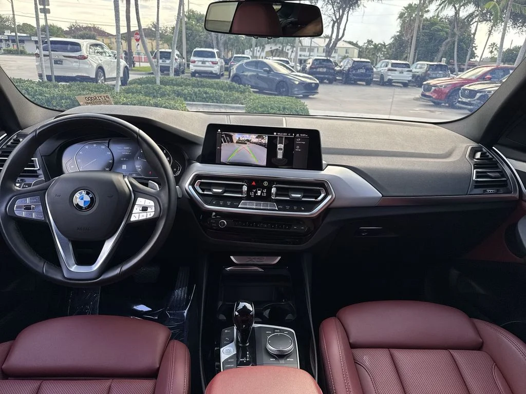 Used 2022 Jet Black BMW sDrive30i image 14