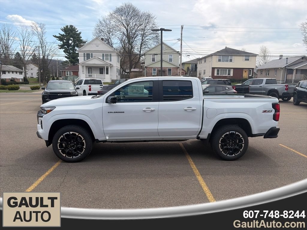 2026 Chevrolet Colorado Z71 - Photo 4
