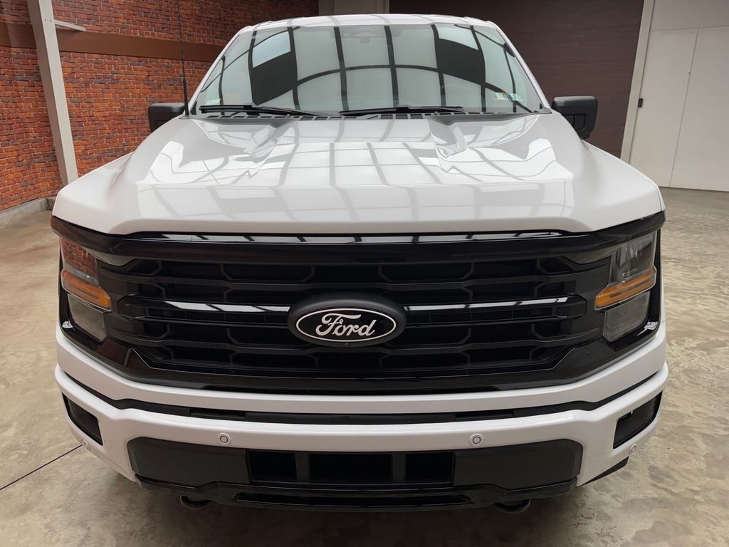 New 2026 White Ford XLT image 9