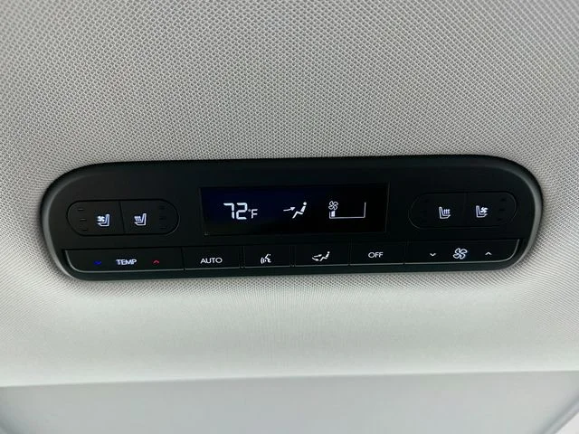New 2026 Black Hyundai SEL Premium image 13