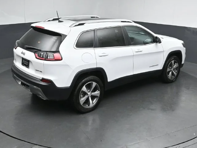 Used 2021 Bright White Clearcoat Jeep Limited image 47