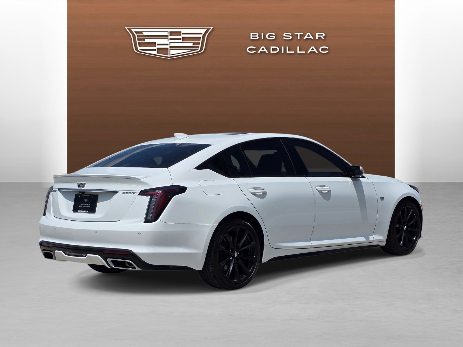 Used 2021 SUMMIT WHITE Cadillac Sport image 4