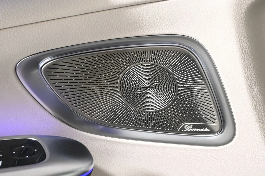 New 2026 Blue Mercedes-Benz C 300 image 25