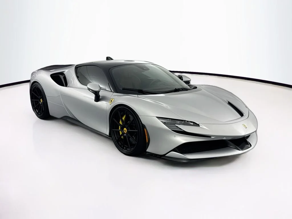 Used 2021 Silver Ferrari  image 3