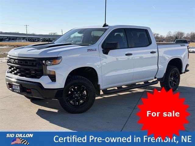 Used 2024 Summit White Chevrolet Custom Trail Boss image 1