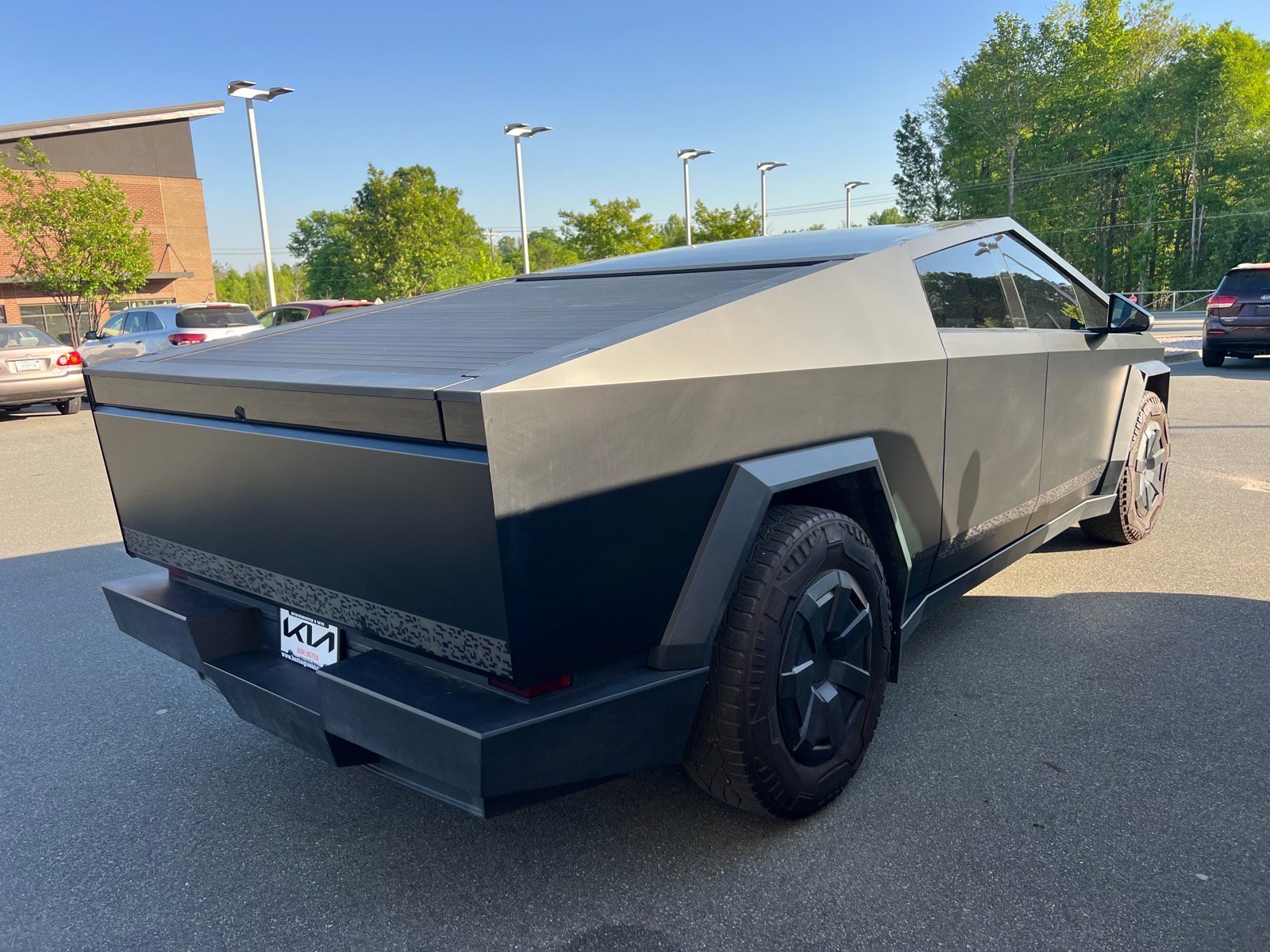 Used 2024 Tesla Cybertruck Cyberbeast with VIN 7G2CEHEE9RA032746 for sale in Burlington, NC